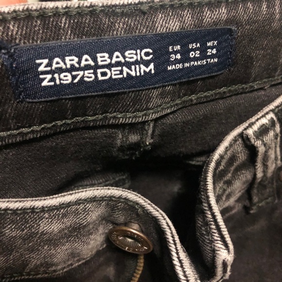 Zara jeans - Picture 1 of 3